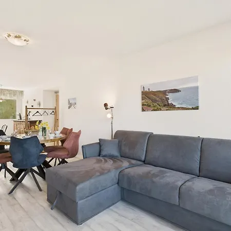 Pour 6, Vue Mer, Centre-ville Apartment Erquy